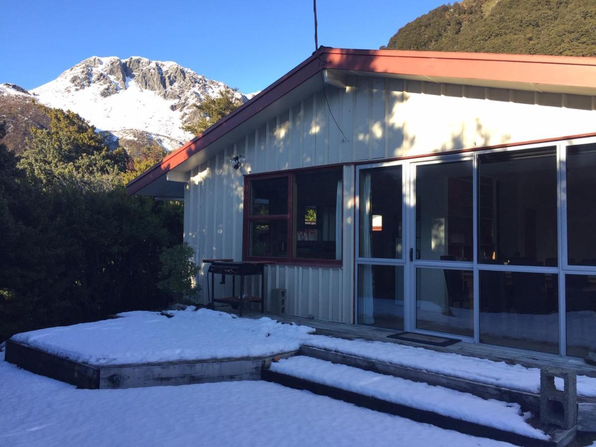 Aoraki Alpine Chalet Aoraki / Mount Cook Exterior photo
