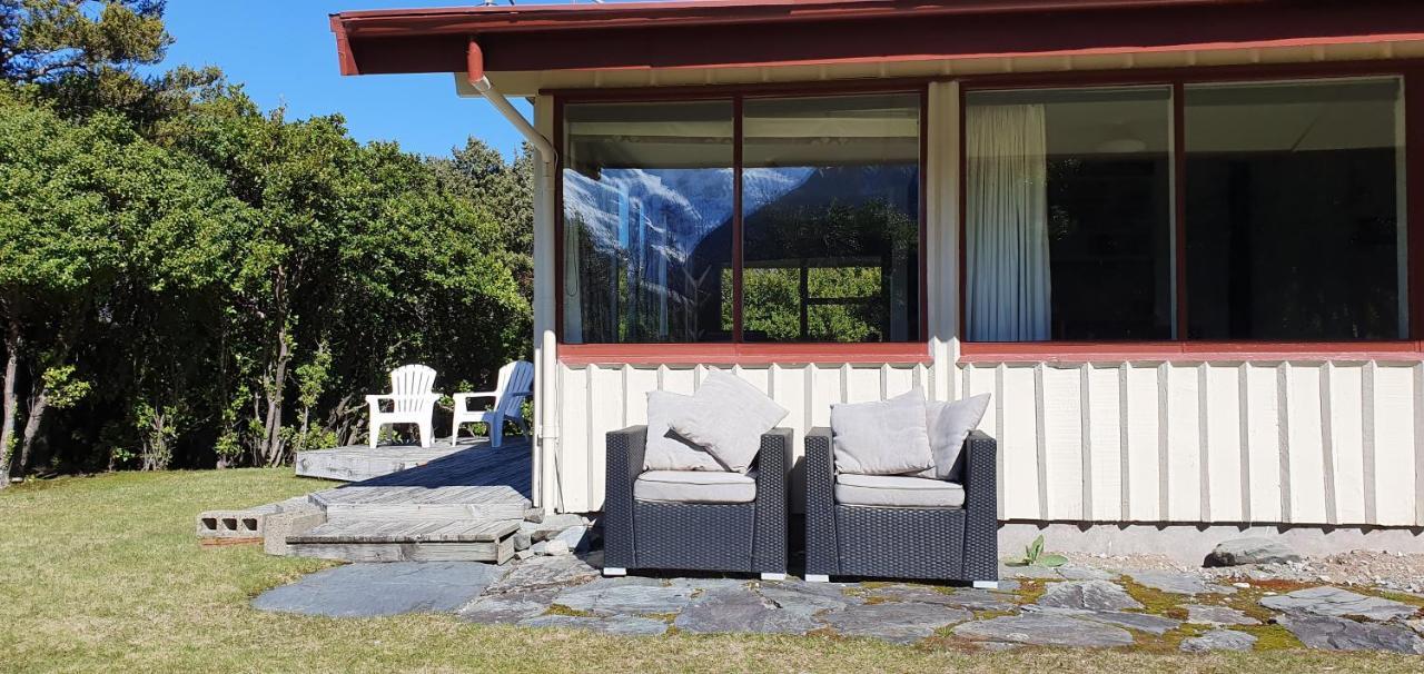 Aoraki Alpine Chalet Aoraki / Mount Cook Exterior photo